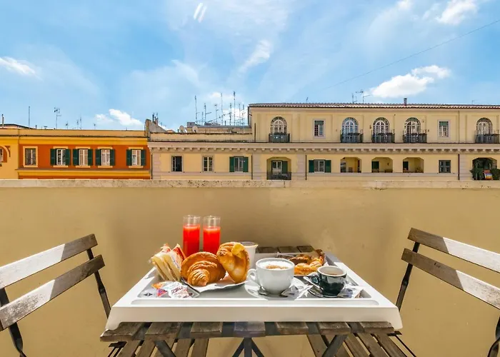 Oda ve Kahvaltı Un Attimo A Roma