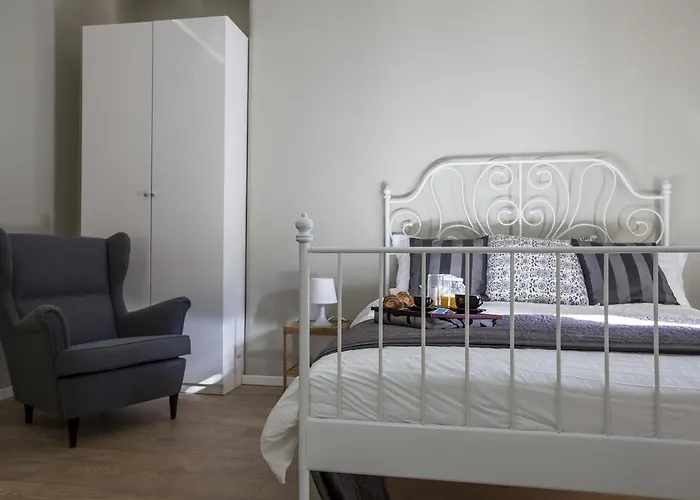 Un Attimo A Bed & Breakfast 4*